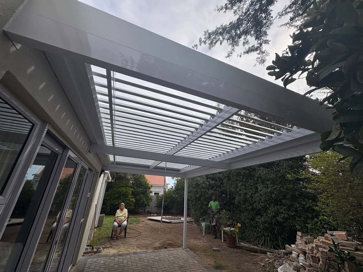 Urbanshades louvre awning installation in Constantia